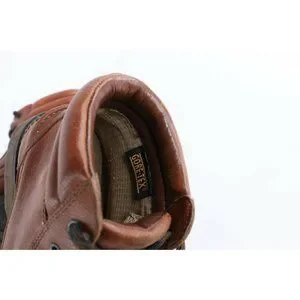 Cabela display picture 1